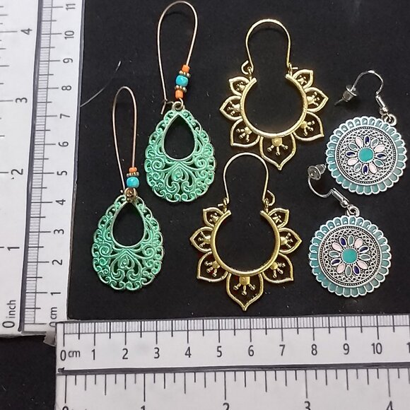 SALE! 3 PAIR EARRINGS, Ethnic SILVERY, BRONZE, PATINATED Blue Bunny BOHO BAUBLES - Picture 8 of 10